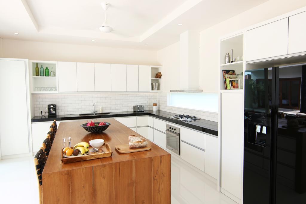 Villa Aditi, Sitara Villa Group Семиньяк Экстерьер фото