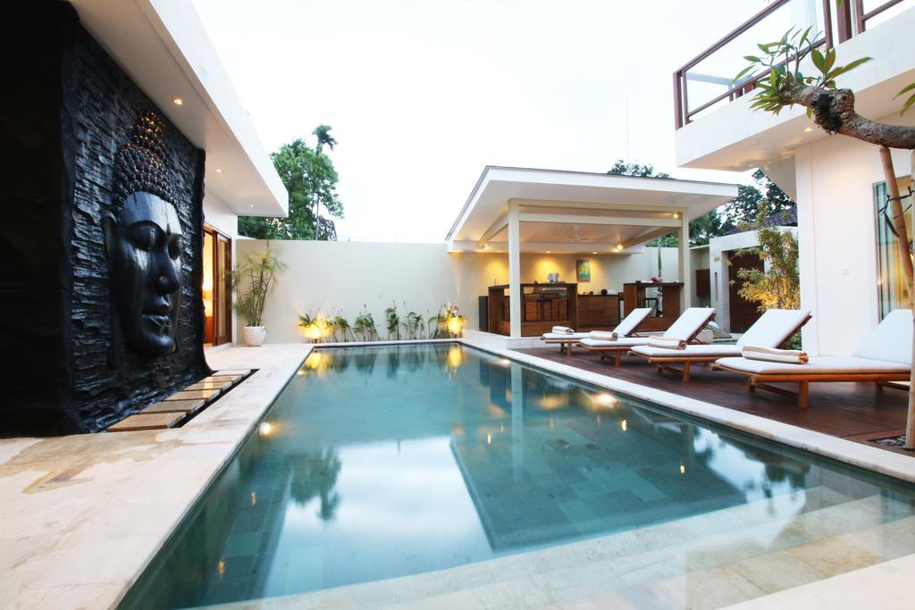 Villa Aditi, Sitara Villa Group Семиньяк Экстерьер фото
