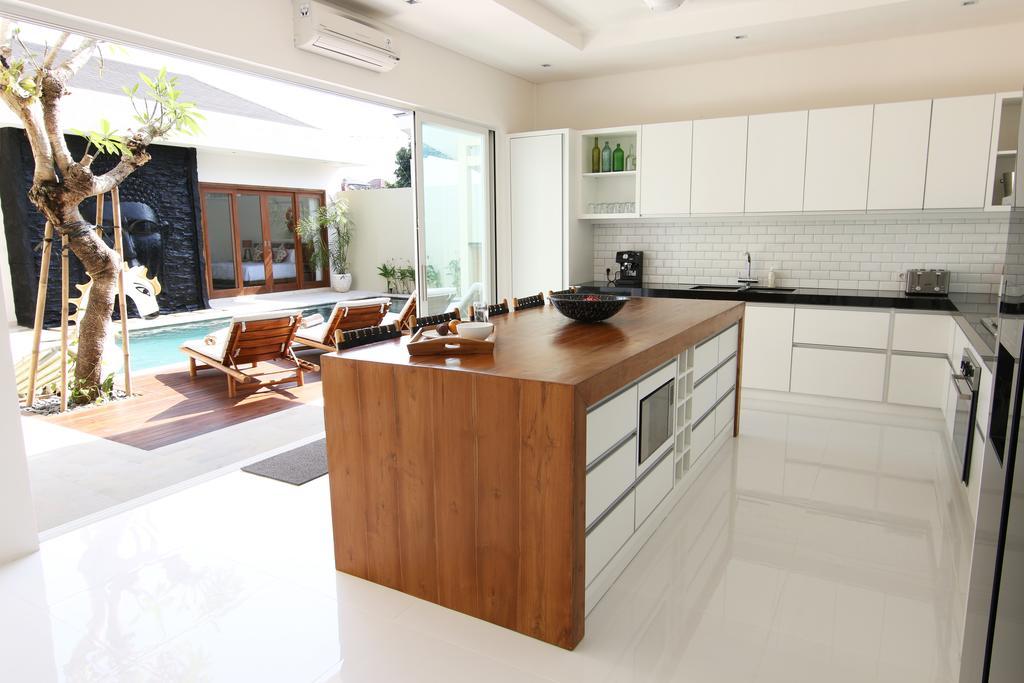 Villa Aditi, Sitara Villa Group Семиньяк Экстерьер фото